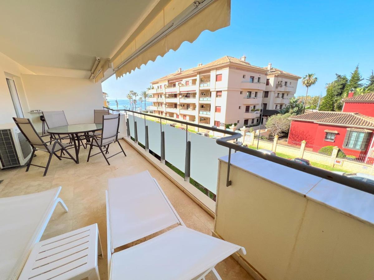 Ferienwohnung 3 Bed Las Petunias, San Pedro Marbella Exterior foto